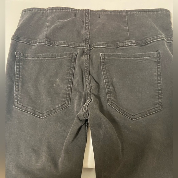 Free People black jeans size 27r and flared leg - Picture 1 of 11